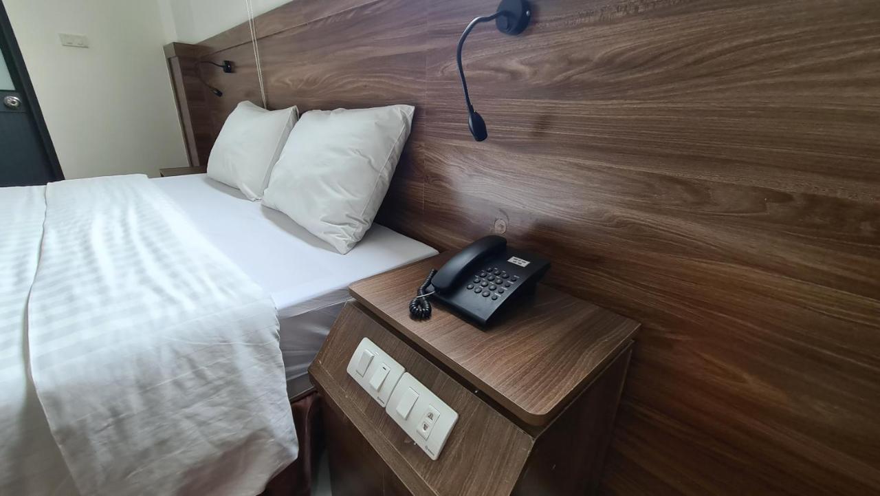 האנוי Thanh Hang Hotel Near Emerald My Dinh מראה חיצוני תמונה